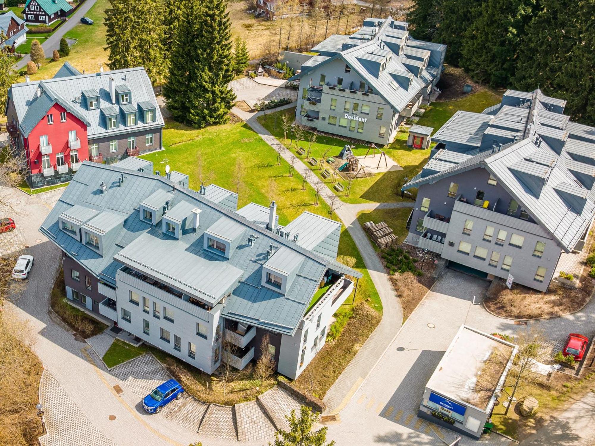 Tiche Anenske Apartmany S Hotelovym Servisem, S Kvalitni Bufetovou Snidani A S Exklusivnim Saunovym Wellness Grotta Spa - By Relax Гаррахов Екстер'єр фото
