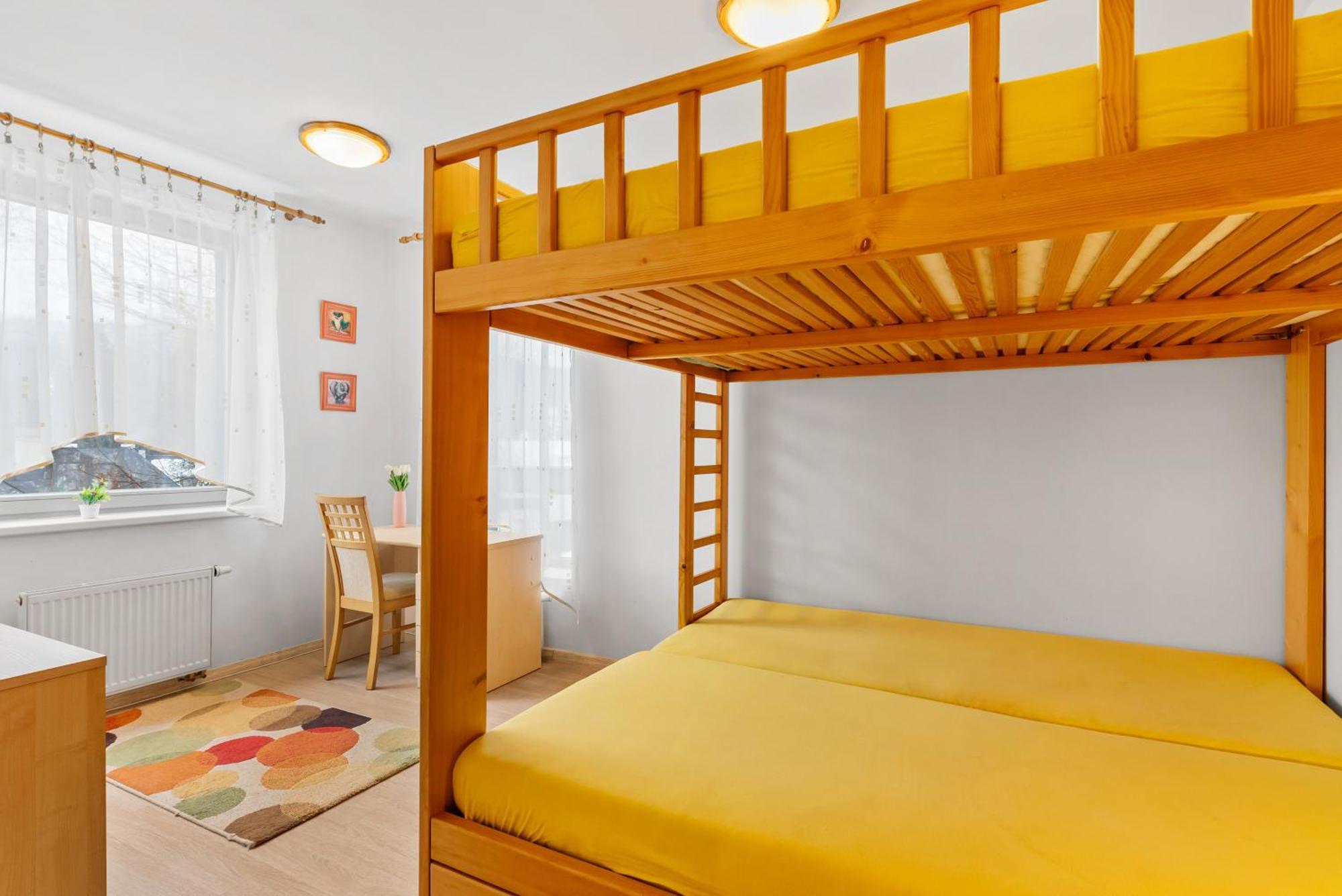Tiche Anenske Apartmany S Hotelovym Servisem, S Kvalitni Bufetovou Snidani A S Exklusivnim Saunovym Wellness Grotta Spa - By Relax Гаррахов Екстер'єр фото
