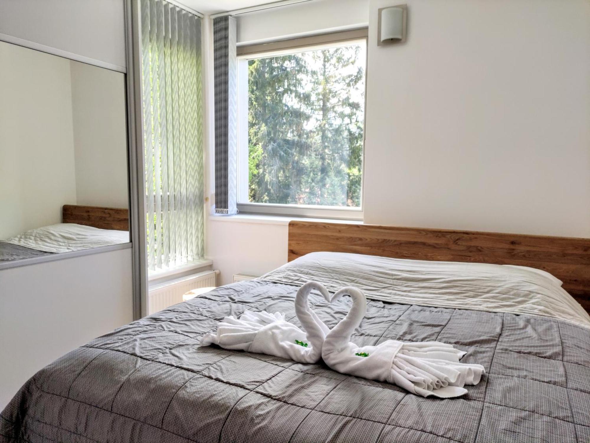 Tiche Anenske Apartmany S Hotelovym Servisem, S Kvalitni Bufetovou Snidani A S Exklusivnim Saunovym Wellness Grotta Spa - By Relax Гаррахов Екстер'єр фото