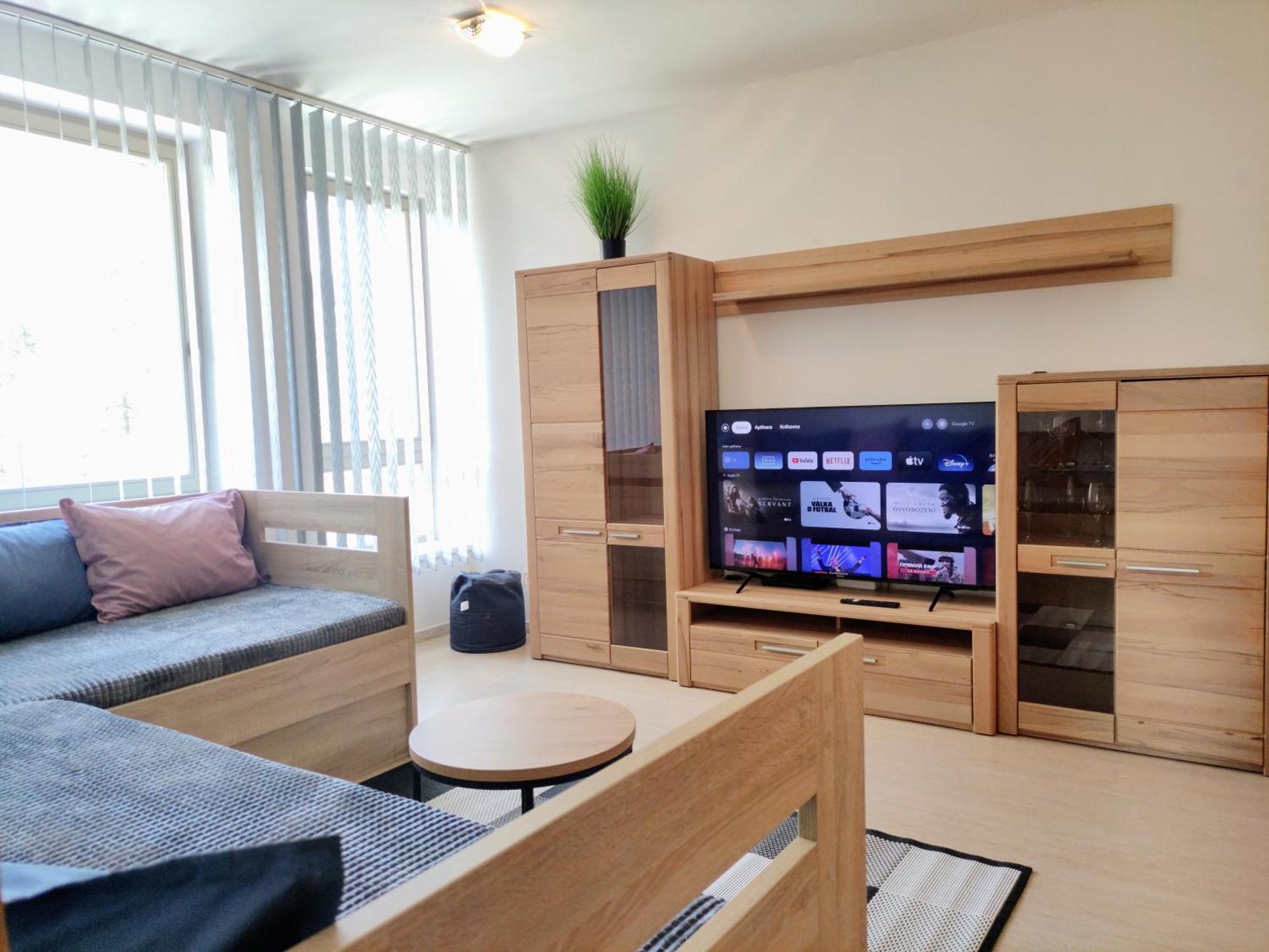 Tiche Anenske Apartmany S Hotelovym Servisem, S Kvalitni Bufetovou Snidani A S Exklusivnim Saunovym Wellness Grotta Spa - By Relax Гаррахов Екстер'єр фото